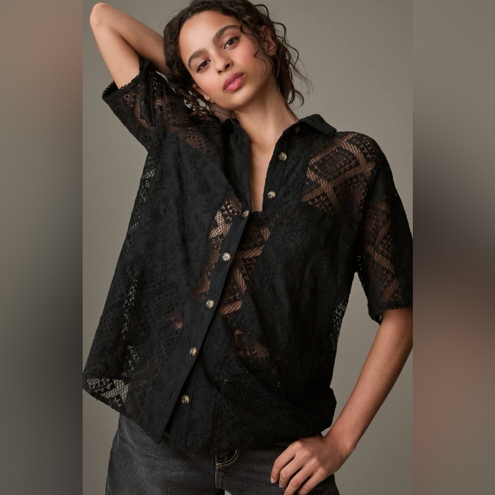 Farm Rio Short-Sleeve Lace Surf Shirt Women’s Medium Oversized